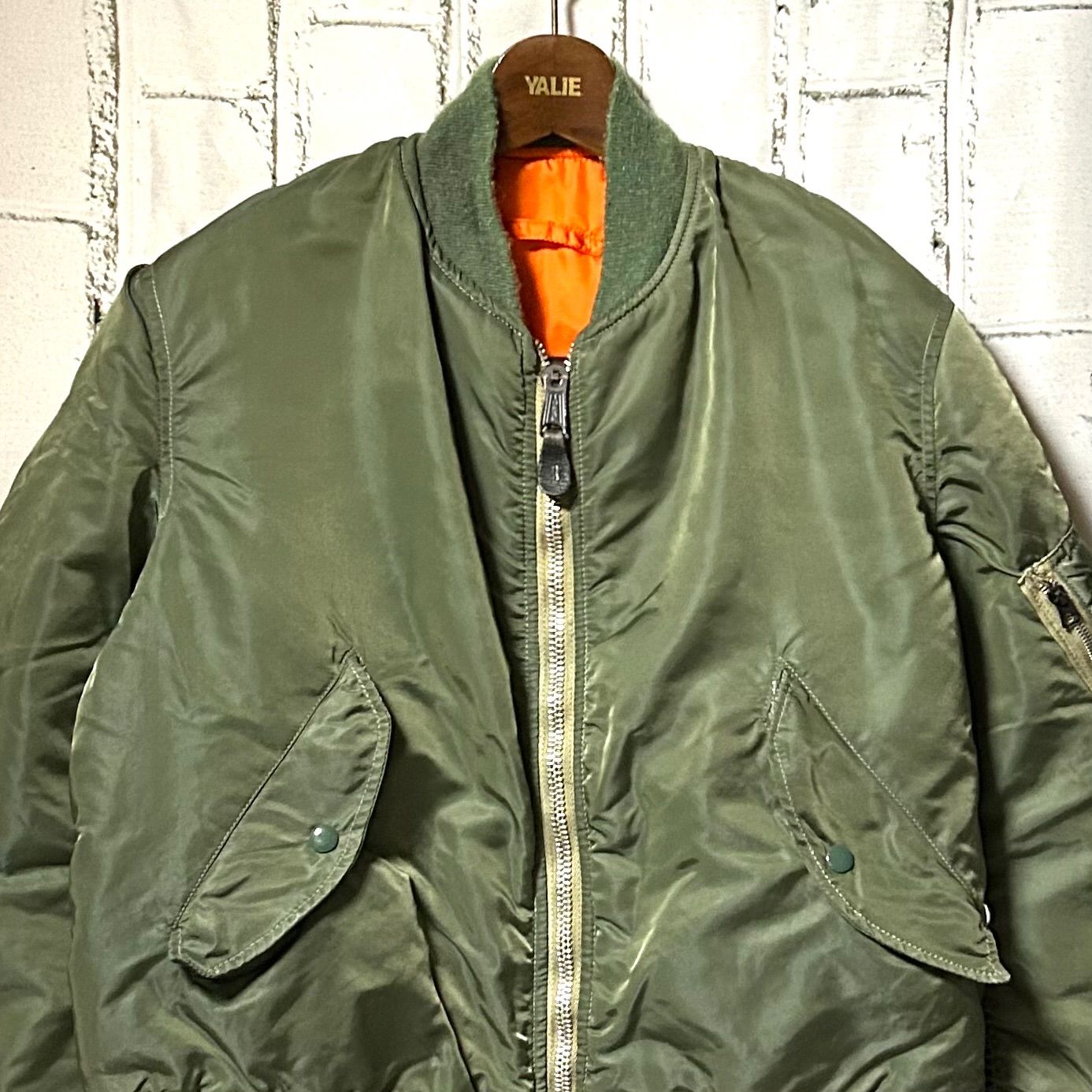 ALPHA INDUSTRIES アルファインダストリーズ MA-1 フライトジャケット