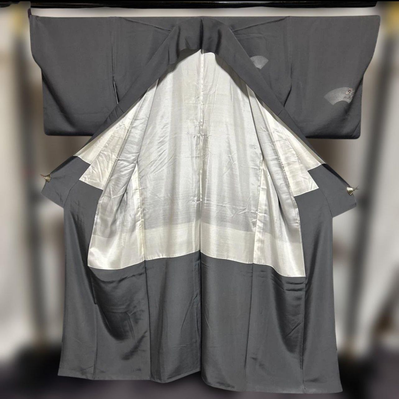 美品 袷 正絹 蘇州刺繍 縮緬 訪問着 フルセット 西陣唐織漆箔袋帯 裄68