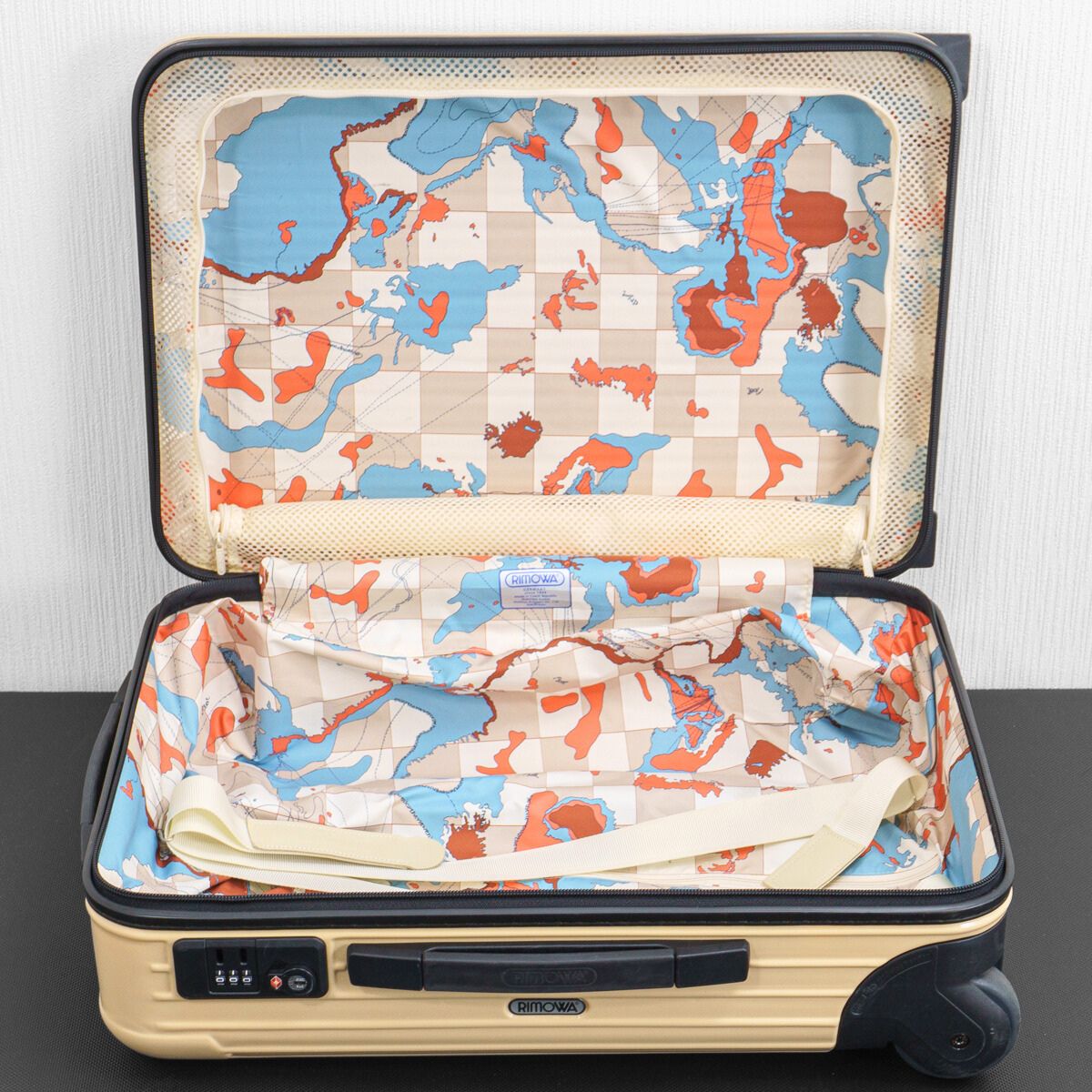 美品 RIMOWA リモワ ユナイテッドアローズ 32L 機内持ち込み 2輪 TSA