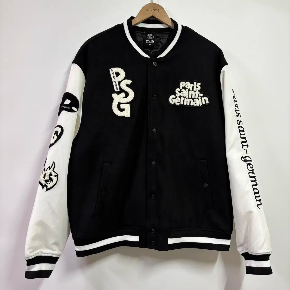 XL OVER THE PITCH Paris Saint-Germain(パリ サンジェルマン