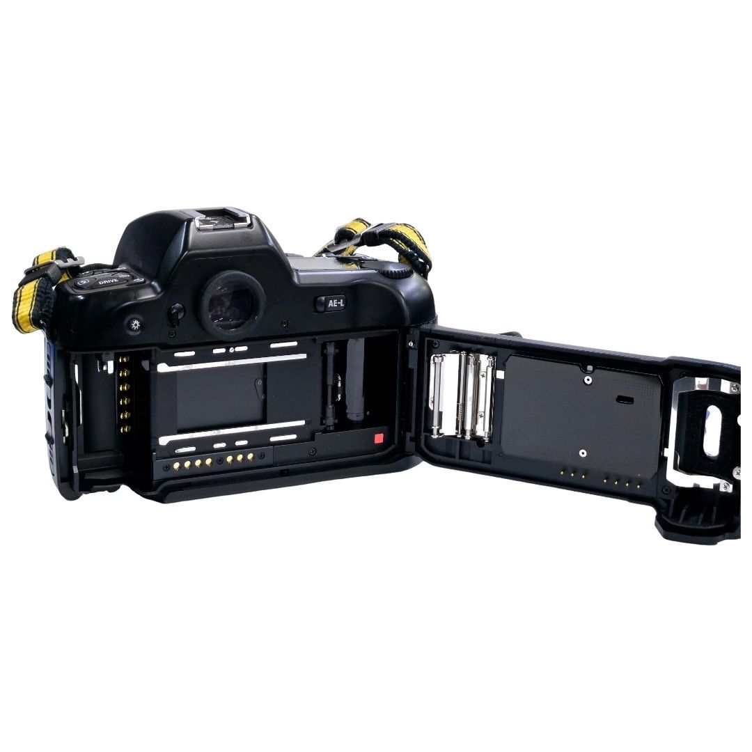 良品】 NIKON ニコン F90X ボディ #20672 - メルカリ