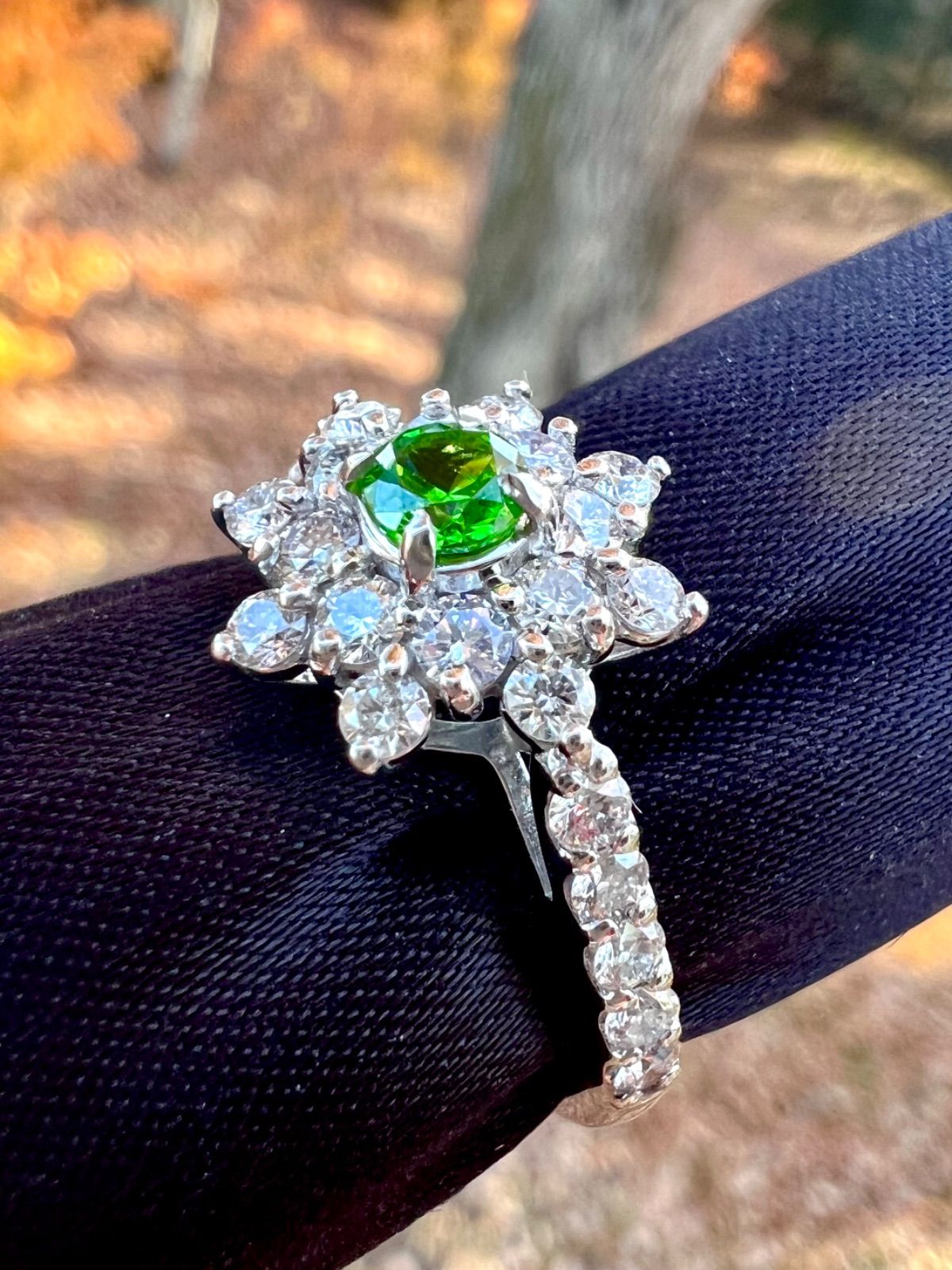 天然デマントイドガーネット PT950リング Pt950 0.34ct デマントイドガーネット デザインリング | カオキ | 日本