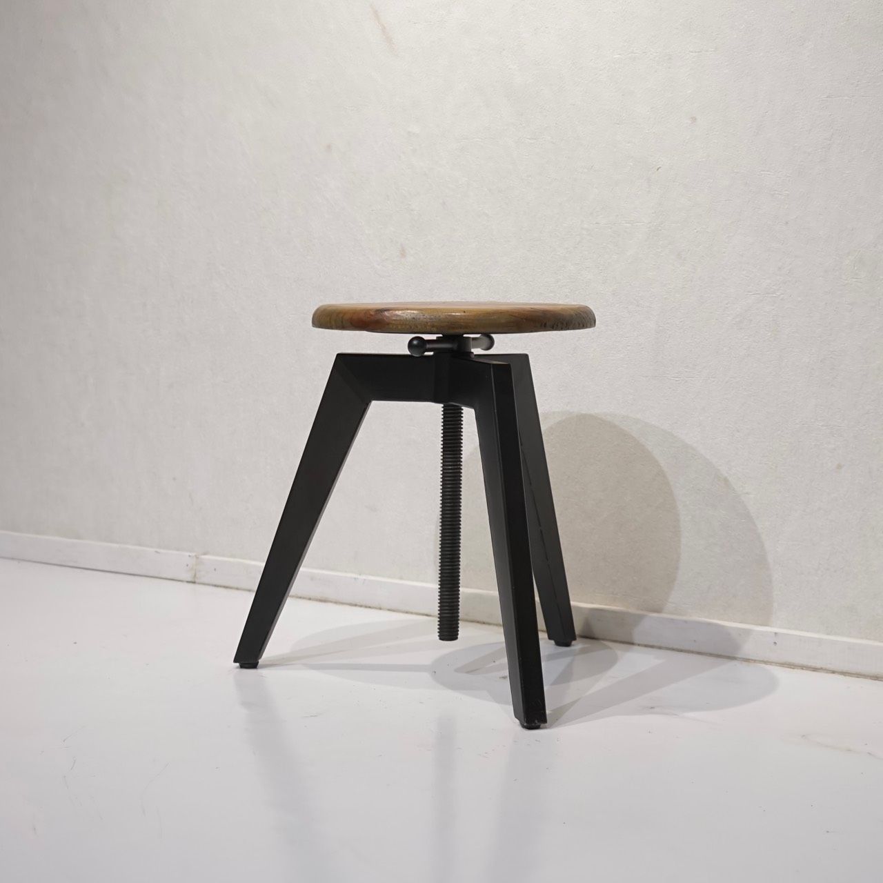 GART ガルト MOSH モッシュ KRUNK STOOL クランク スツール 昇降式