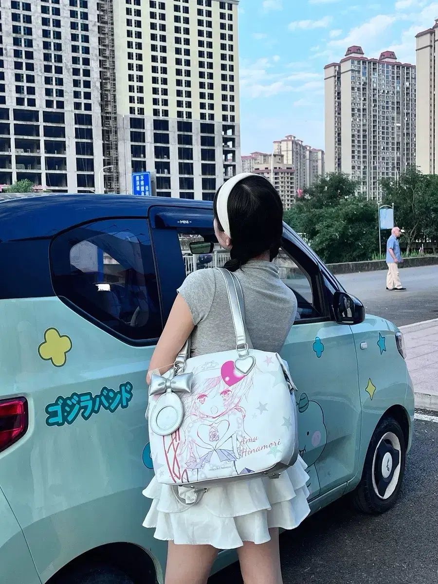 キャット ローラ