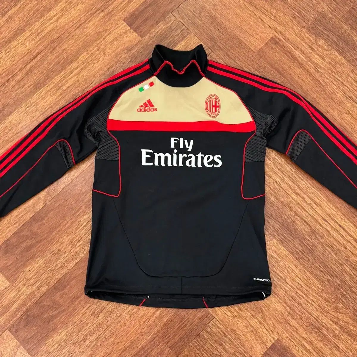 アディダス ACミラン 91-92 トレーニングジャージ アディダス ACミラン