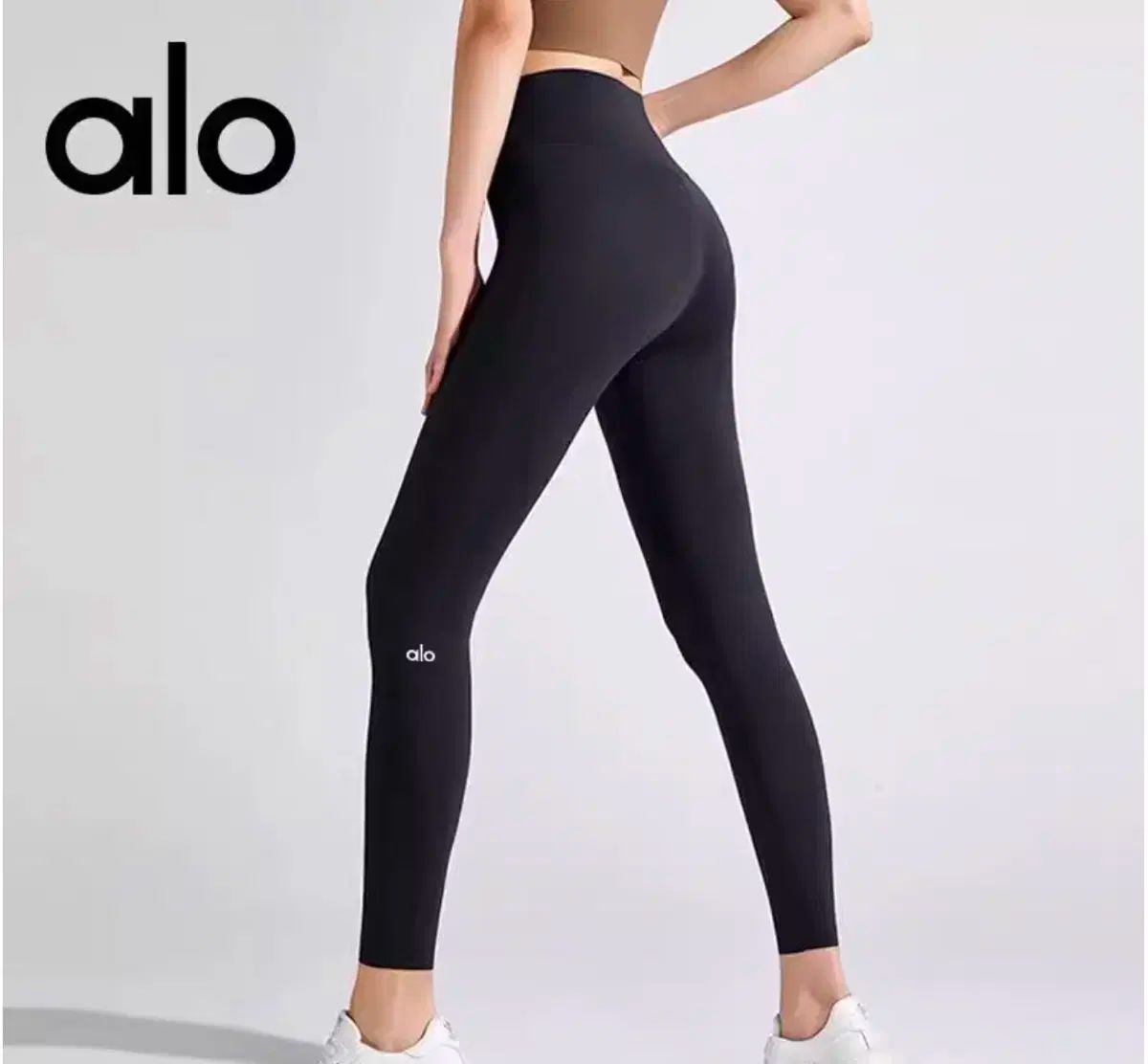 Rヨガレギンス alo ヨガ レギンス ブラック S 新品 - メルカリ