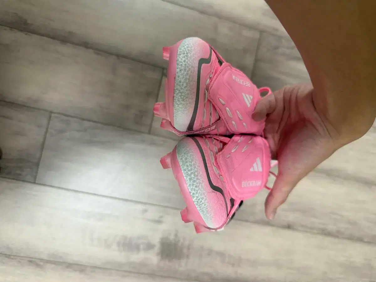 プレデター エリート ft fg デイビッド・ベッカム 275 - メルカリ