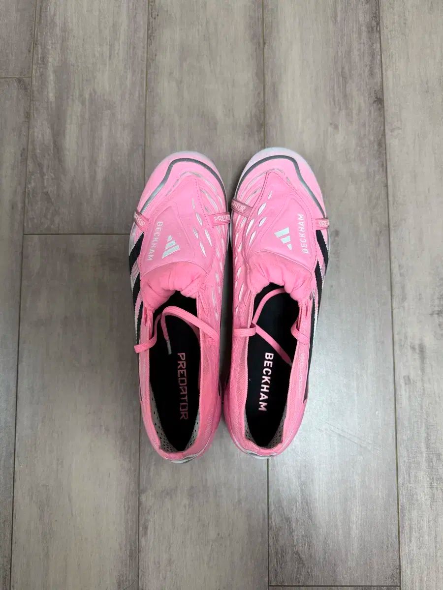 プレデター エリート ft fg デイビッド・ベッカム 275 - メルカリ