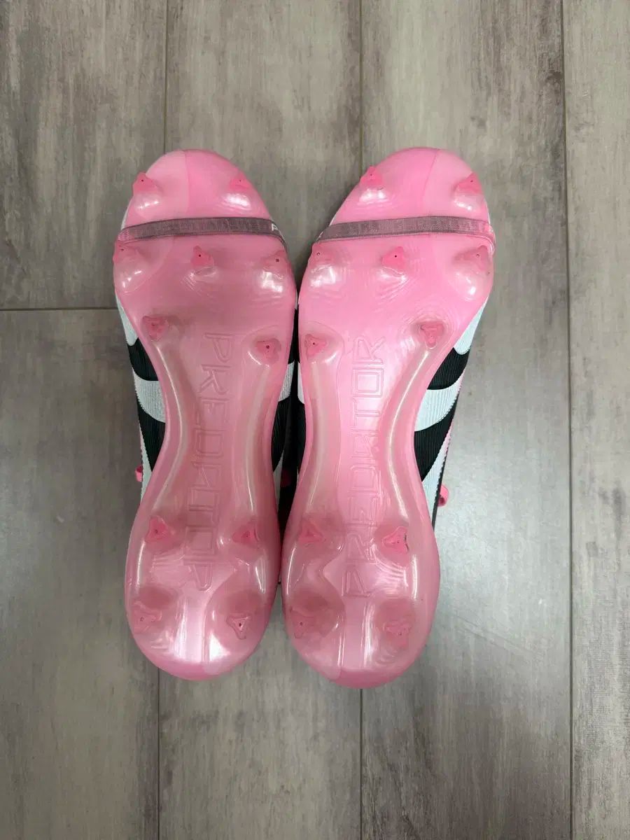 プレデター エリート ft fg デイビッド・ベッカム 275 - メルカリ