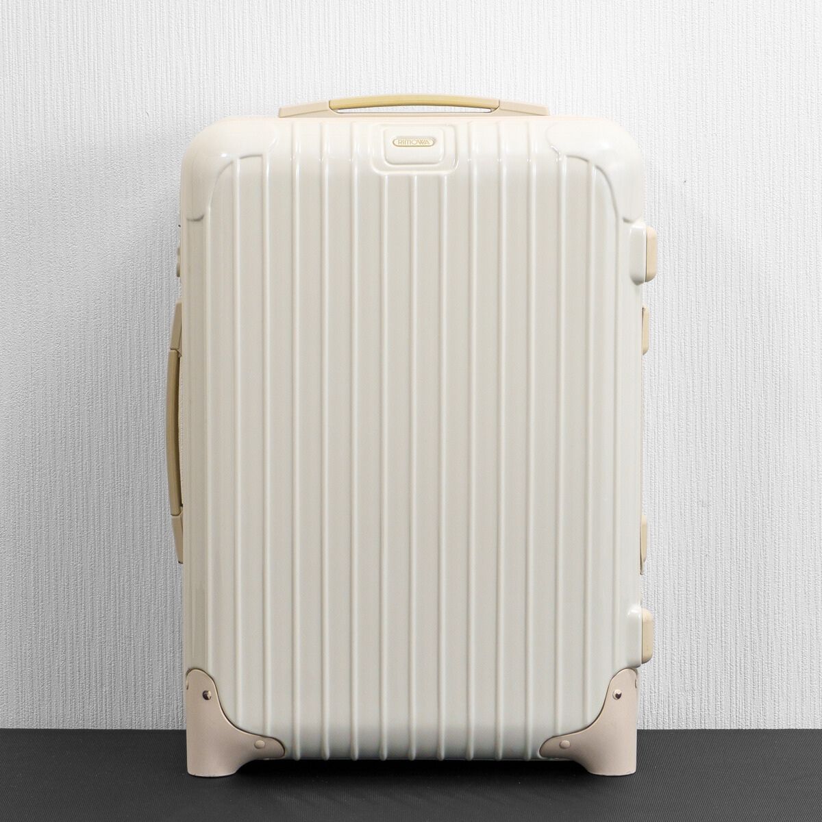 美品 RIMOWA リモワ ユナイテッドアローズ SALSA サルサ 32L 機内