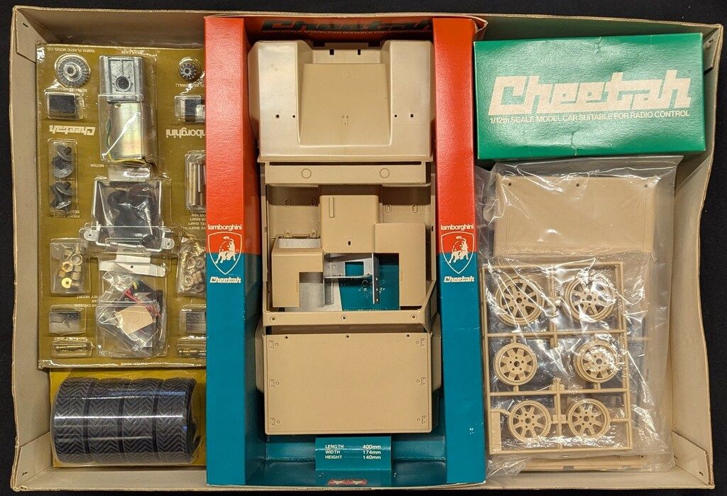 タミヤ 1/12 電動RC ランボルギーニ チーター/モーター付 RA1207