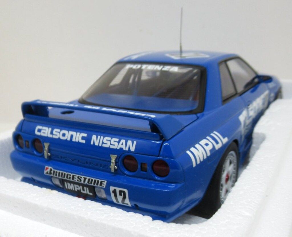 オートアート 1/18 GROUPA 1993 CALSONIC R32 オートアート 1/18 ニッサンスカイライン GT-R(R32) グループA 1993
