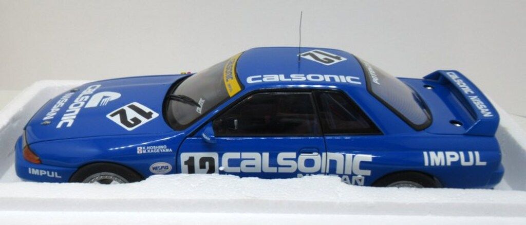 オートアート 1/18 GROUPA 1993 CALSONIC R32 オートアート 1/18 ニッサンスカイライン GT-R(R32) グループA 1993