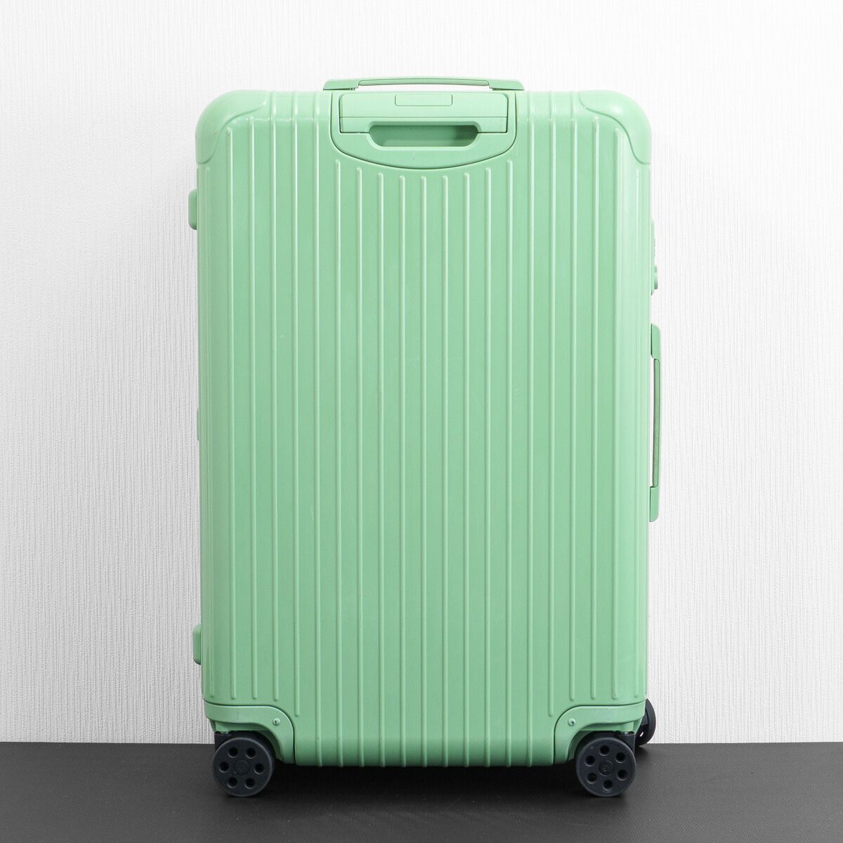 RIMOWA リモワ Essential Check-IN L エッセンシャル チェックインL