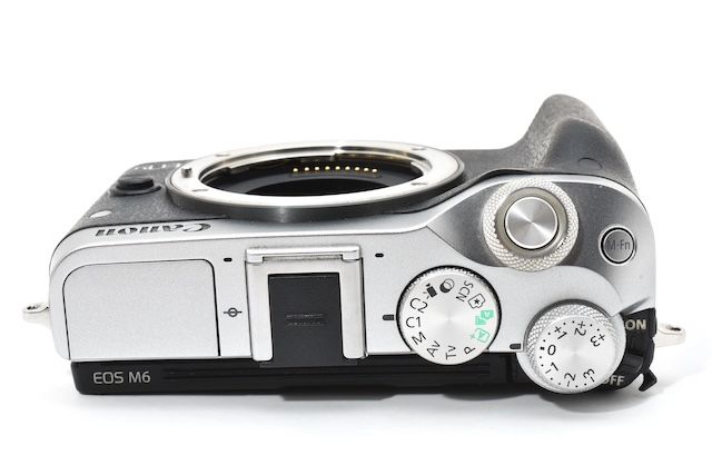 並品＞ Canon ミラーレス一眼カメラ EOS M6 ボディー(シルバー