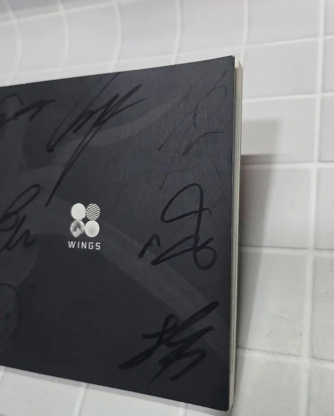 BTS（防弾少年団・バンタン） サイン入り アルバム BTS signed album