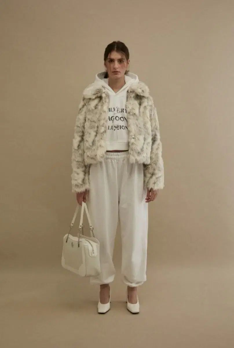 スリータイムズ ファージャケット (リニューアル前) - メルカリ