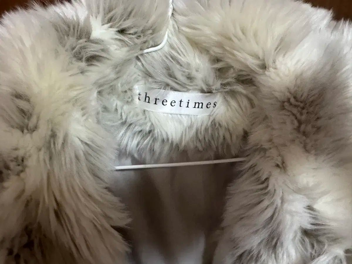 threetimes(スリータイムズ) メレンゲ ファージャケット threetimes(スリータイムズ) メレンゲ ファージャケット threetimes