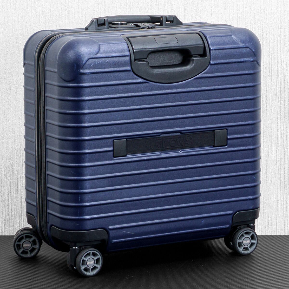 美品 RIMOWA リモワ ルフトハンザ エアーライトコレクション SALSA