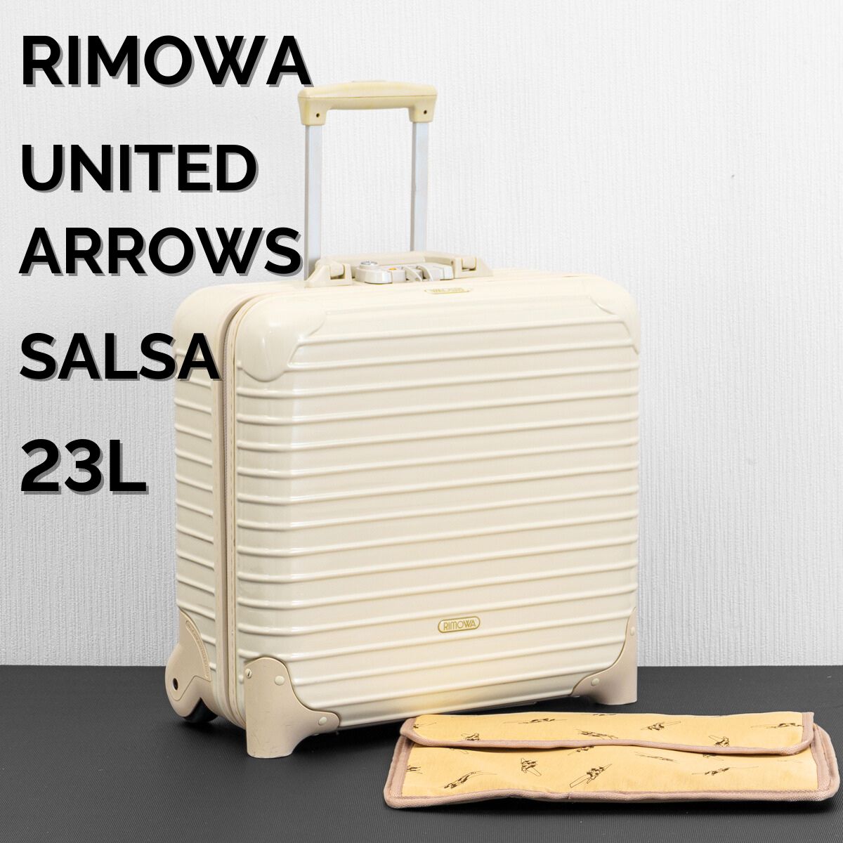 RIMOWA UNITED ARROWS別注　2輪　キャリーケース　23L 白 美品 RIMOWA リモワ ユナイテッドアローズ SALSA サルサ 23L 2輪 機内