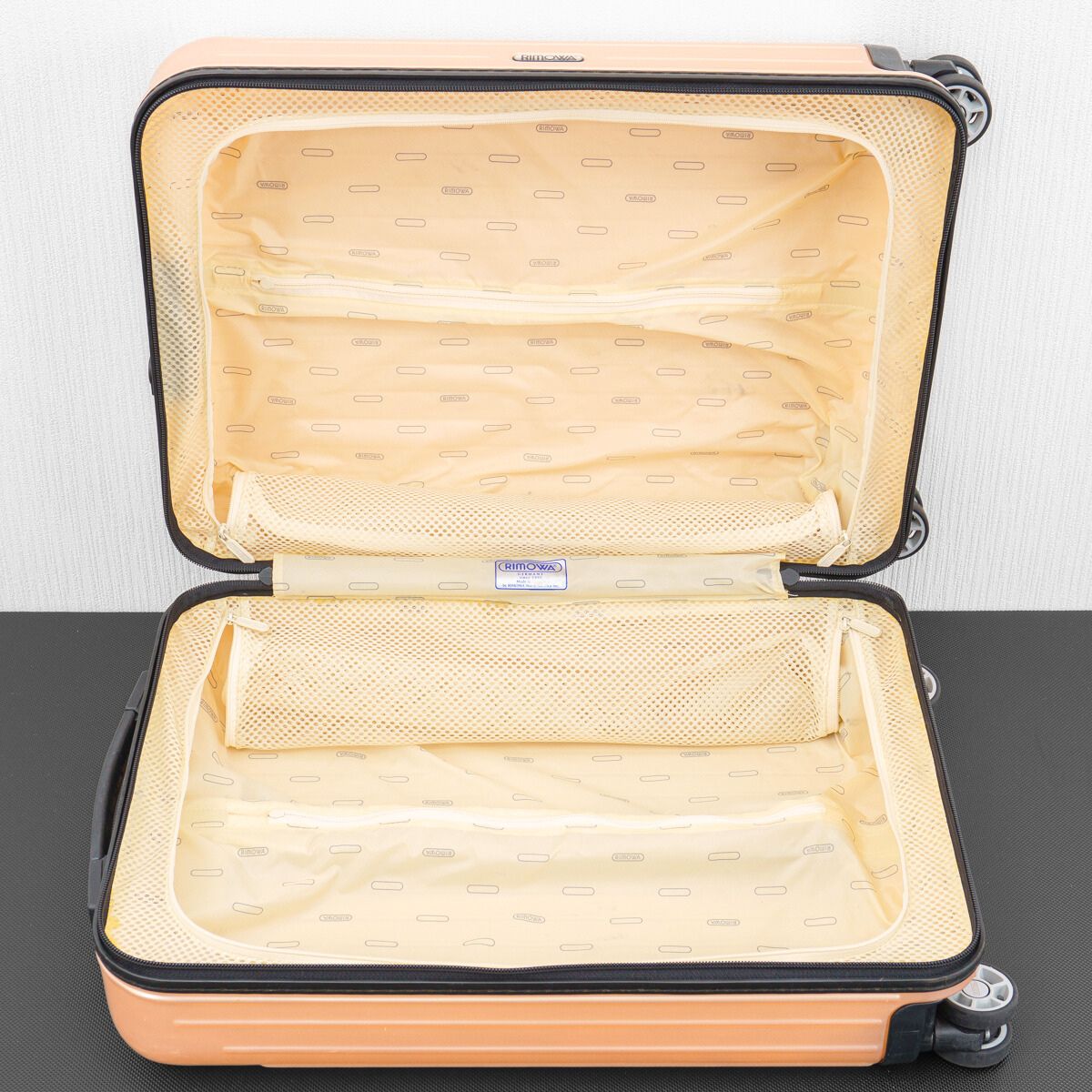 【お値下げ】北米限定 リモワ サルサエアー 35L 4輪 MW パールローズ 美品 RIMOWA リモワ 北米限定 SALSA AIR サルサエアー 35L 機内