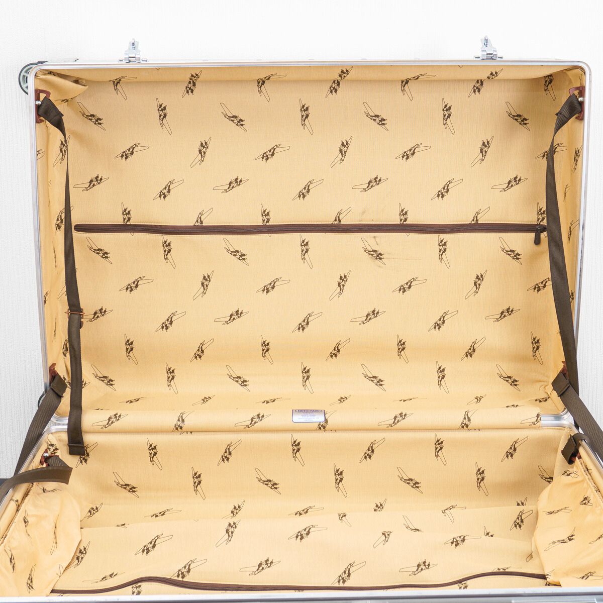 RIMOWA リモワ CLASSIC FLIGHT クラシックフライト 97L 4輪 TSAロック