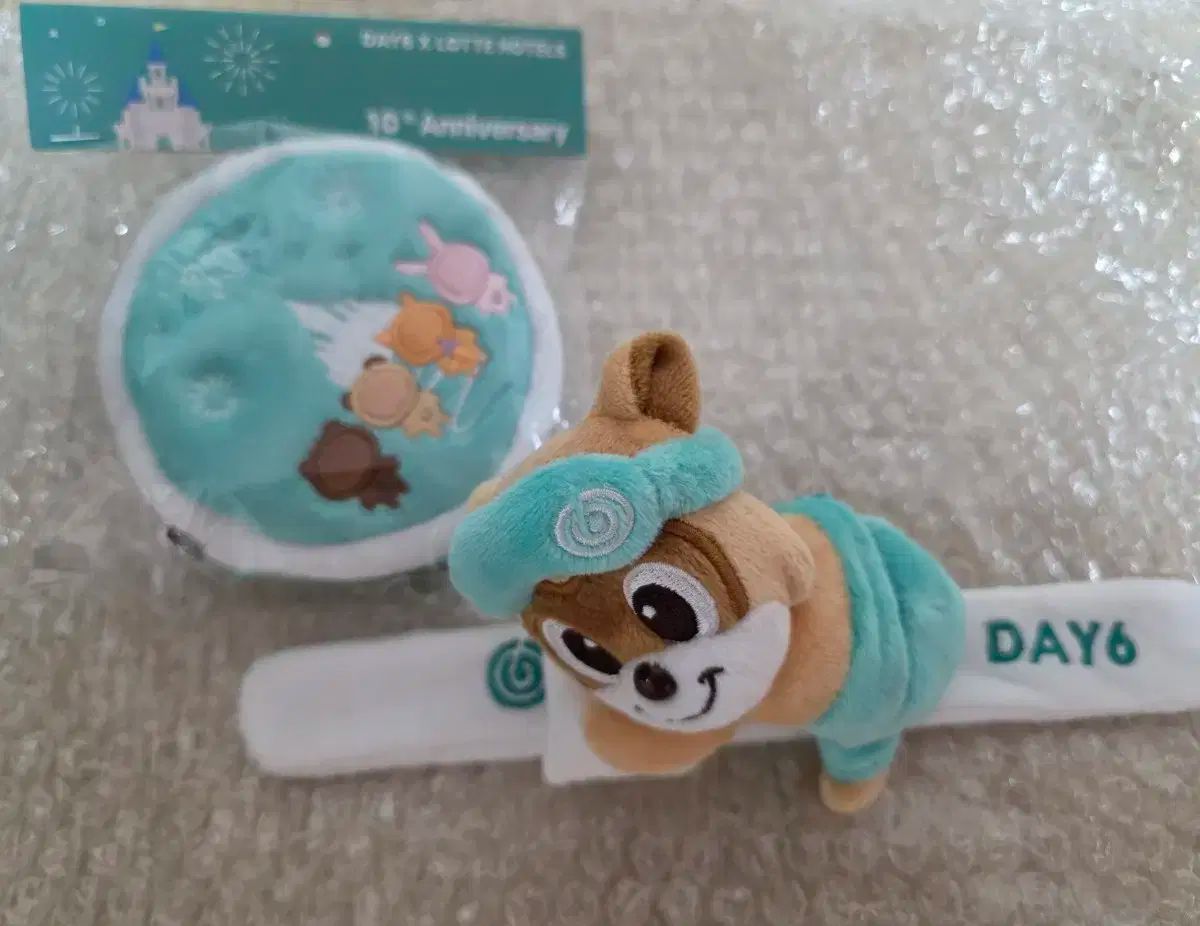 DAY6（デイシックス） ロッテホテル ポーチ ONE（ワン） まとめ バンド