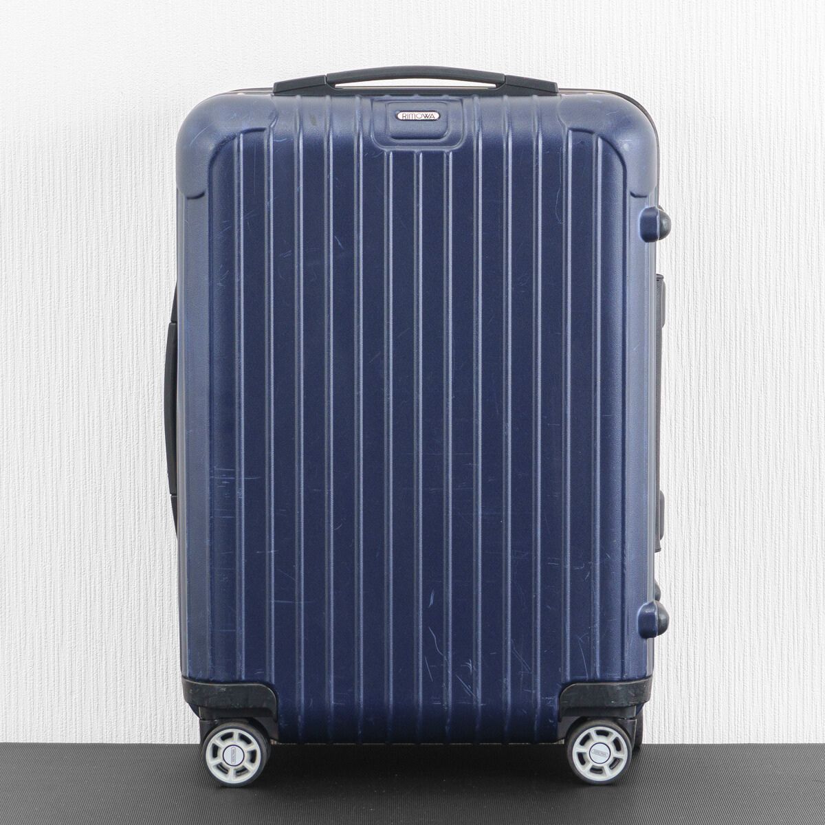 RIMOWA リモワ SALSA サルサ 32L 4輪 機内持ち込み TSAロック キャビン