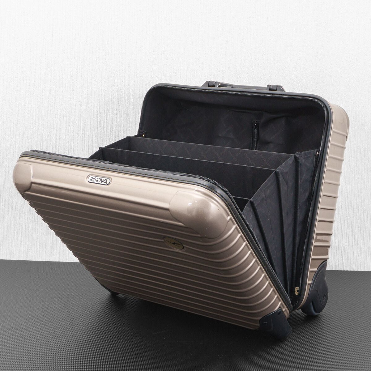 美品 RIMOWA リモワ ルフトハンザ SALSA サルサ 25L 機内持ち込み 2輪