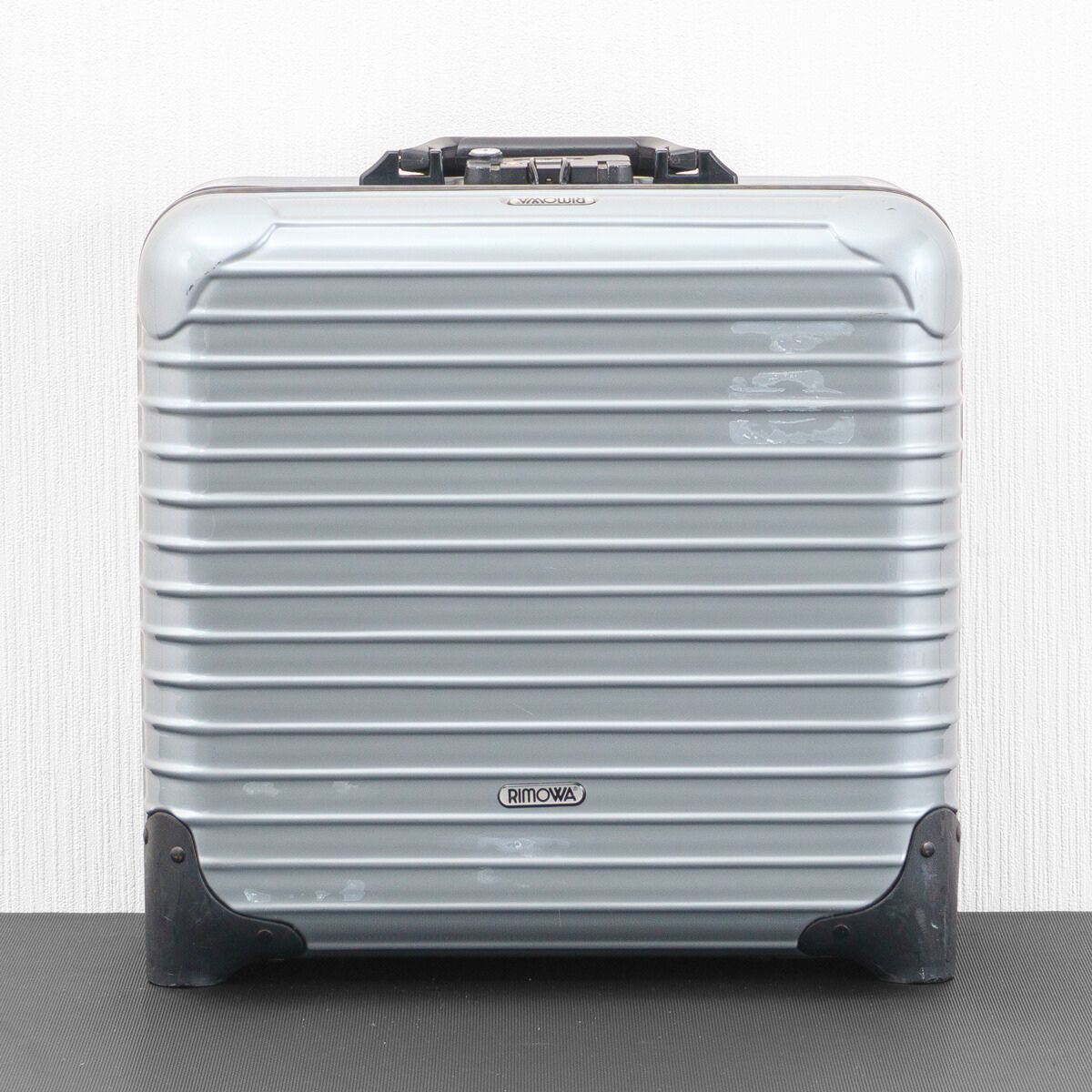 RIMOWA リモワ SALSA サルサ 25L 2輪 機内持ち込み TSAロック