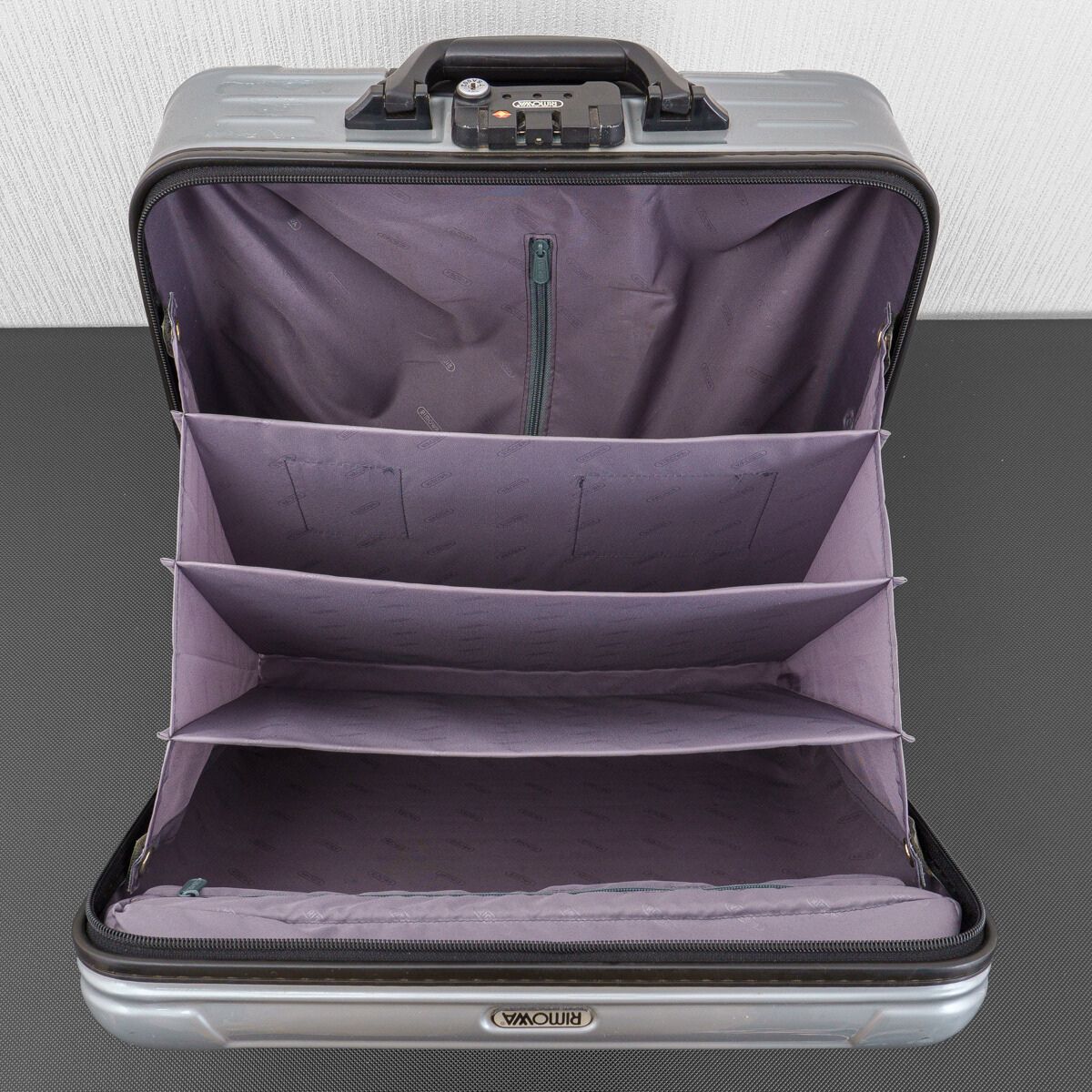 RIMOWA リモワ SALSA サルサ 25L 2輪 機内持ち込み TSAロック