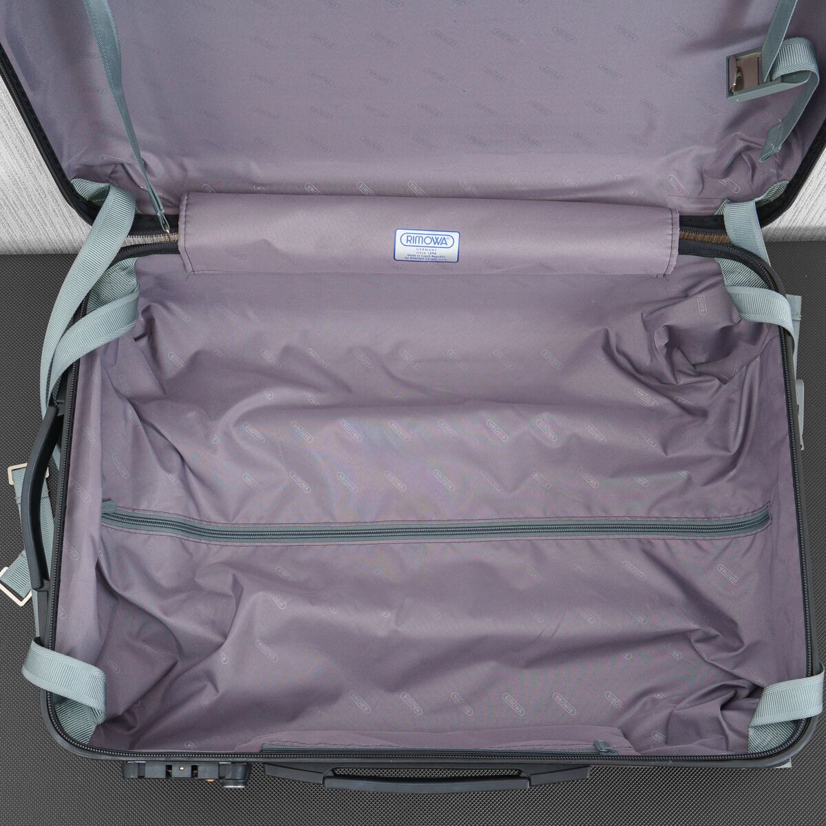 RIMOWA リモワ SALSA サルサ 33L 機内持ち込み 2輪 TSAロック キャビン