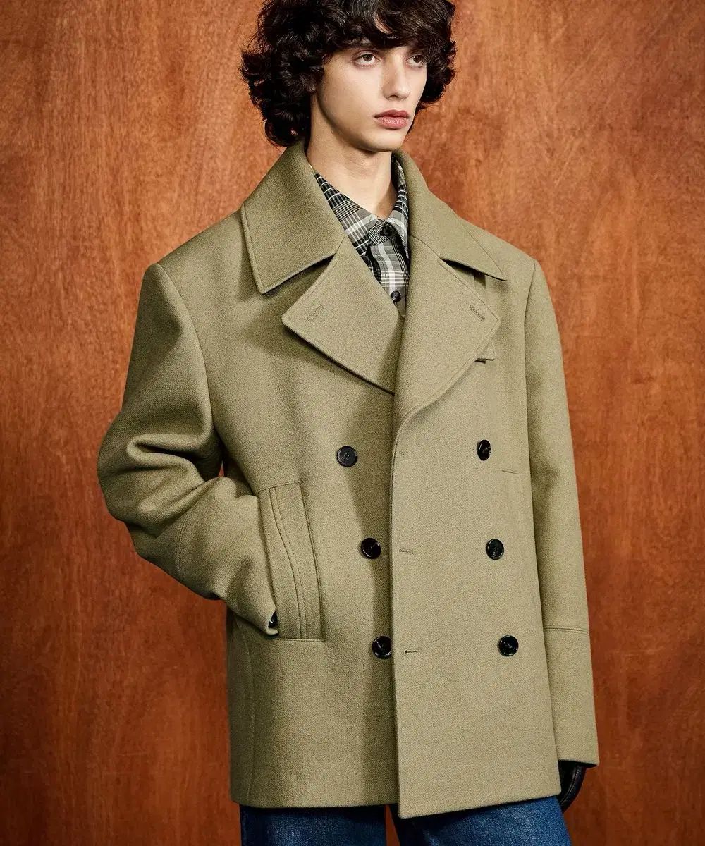 エルムード エディフランシス ピーコート オリーブ 46