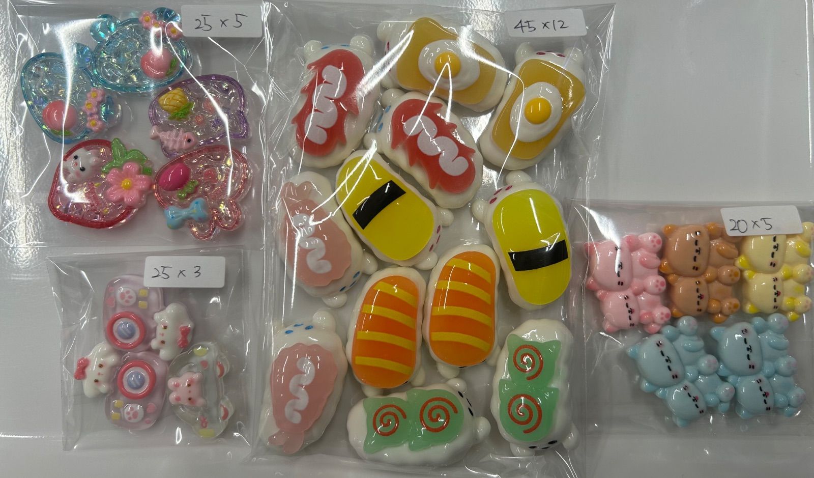 ハンドメイド　オーダー受付ページ　♡女の子　パネル♡　⑤ 素敵なオーダーありがとうございました🏹♡ 🎀ピンク×白🤍 可愛らしい