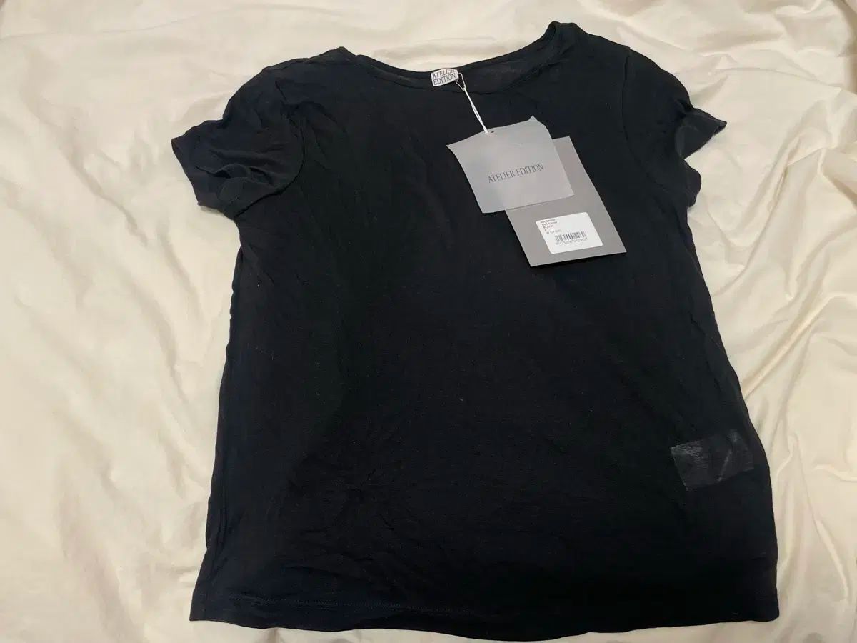  アトリエエディション 半袖Tシャツ ブラック 半袖(Tシャツ) Tシャツ カットソー