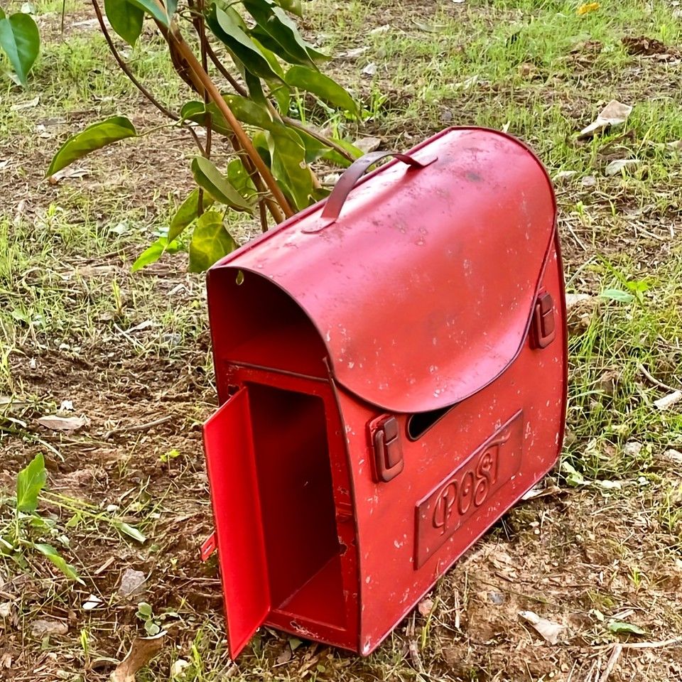 ヴィンテージ風 壁掛け】鉄製メールボックス レトロデザイン 郵便
