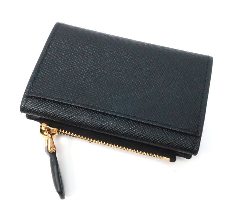 未使用 プラダ サフィアーノ トライアングル ロゴ コインケース カード