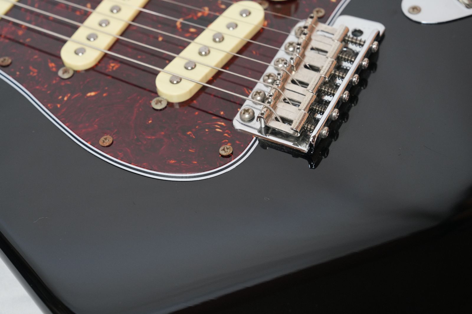 ☆BLADE/Levinson☆R-1 STRATOCASTER BLACK Levinsonピックアップ