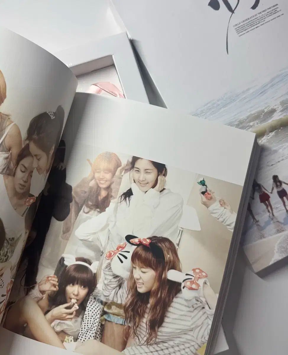 少女時代 まとめ売り GIRLS' GENERATION(少女時代・SNSD) 限定モデル 写真集 - メルカリ