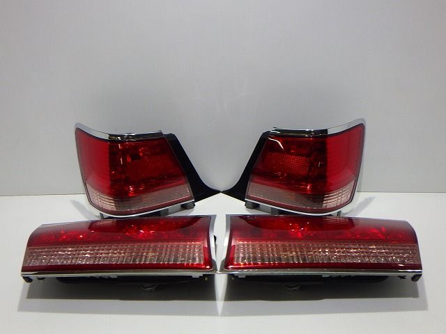 車 17クラウン テール4点 JZS GS171/175 ロイヤル 後期 30-291 30-294 