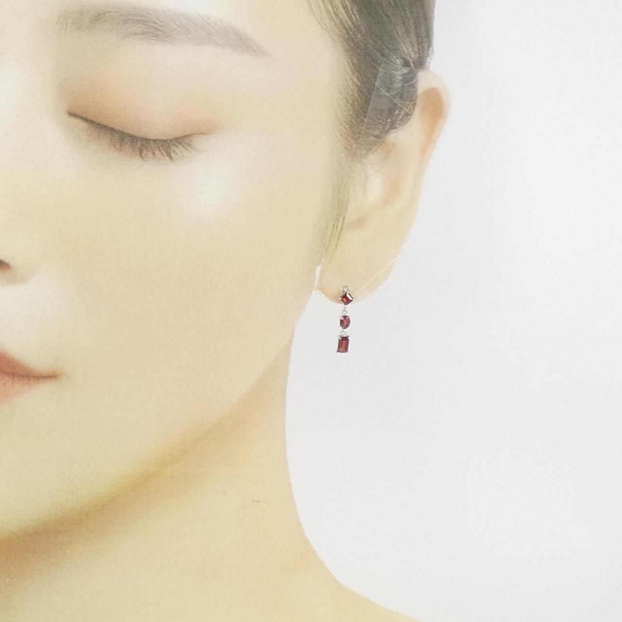 PT900 ガーネット ピアス 1.00CT - メルカリ