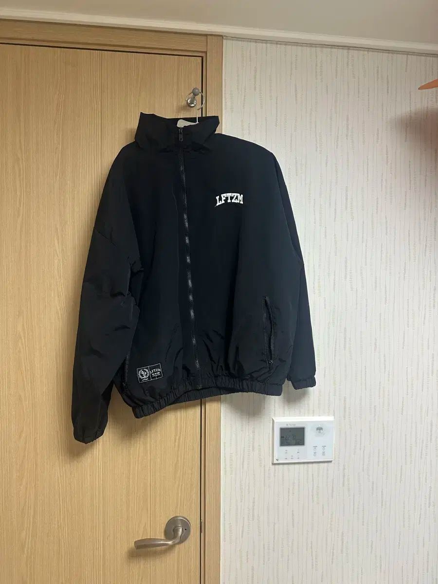 (XL)リーフ Tシャツ ウィンドブレーカー ウォームアップ ジャケット ブラック