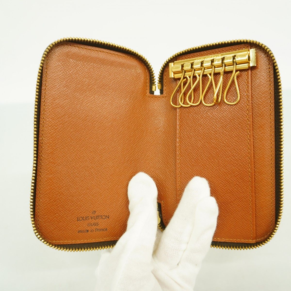 ポシェット6クレ M