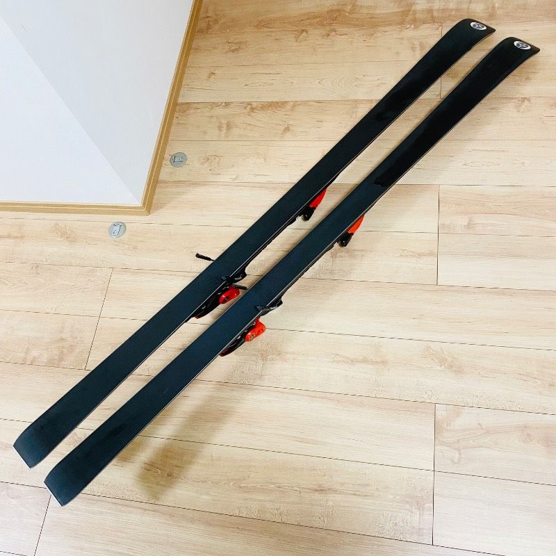 オガサカ OGASAKA トライアン TRIUN GS RACING SPIRIT 180cm スキー板