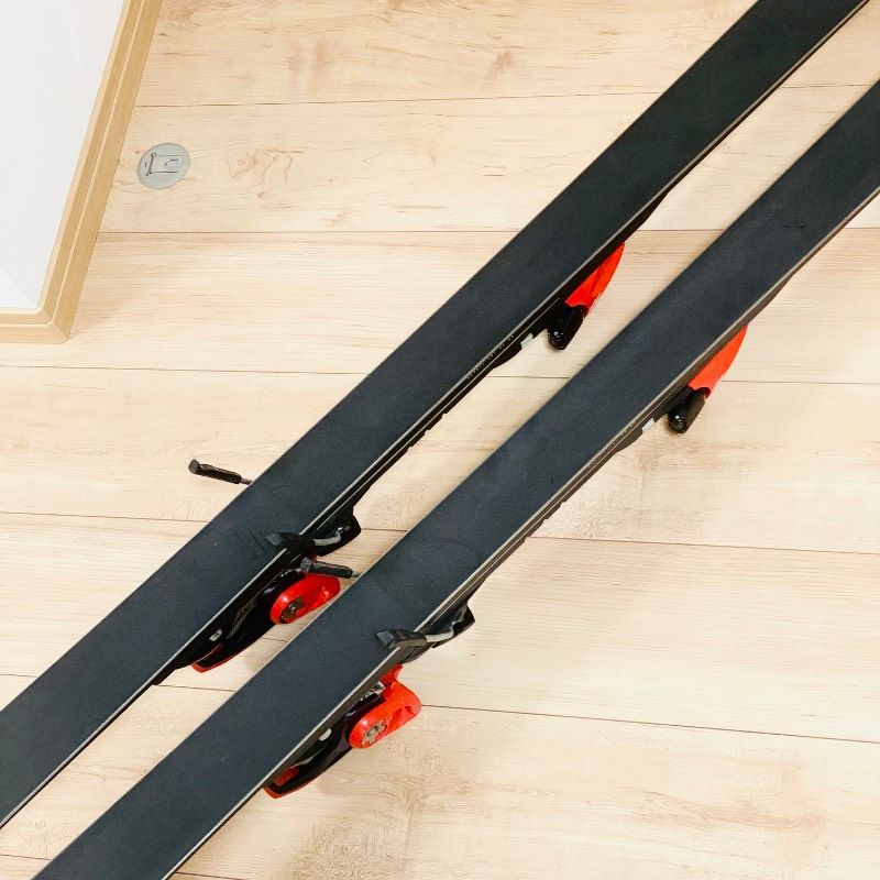 オガサカ OGASAKA トライアン TRIUN GS RACING SPIRIT 180cm スキー板