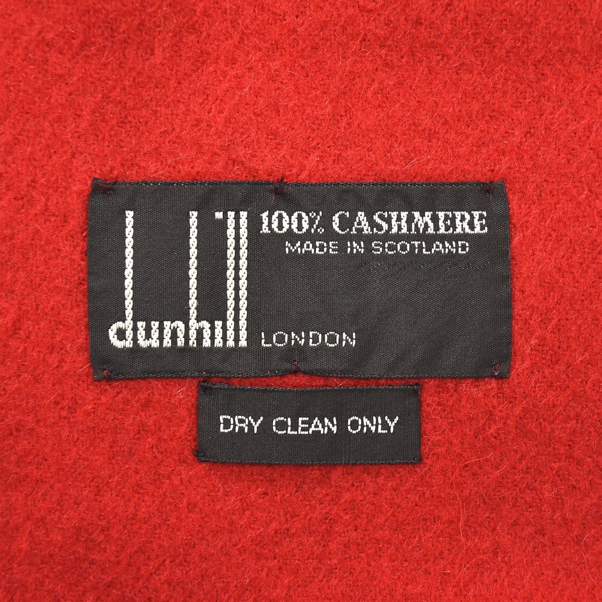 dunhill マフラー カシミア ロゴ フリンジ ブラック スコットランド製 dunhill マフラー カシミア ロゴ フリンジ ブラック スコットランド製