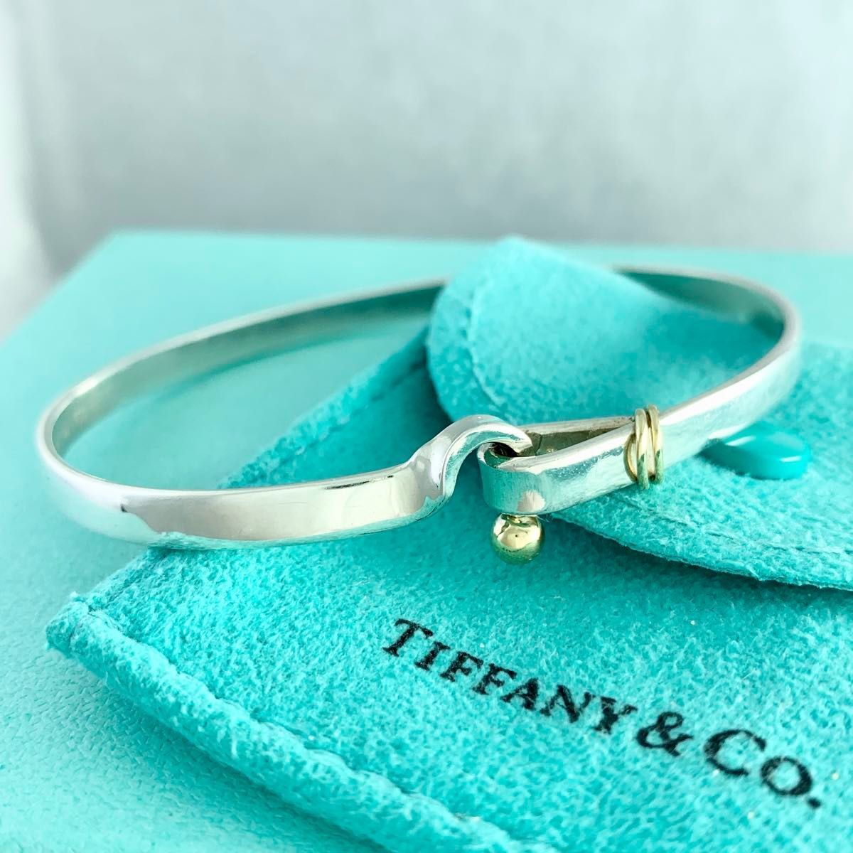 ティファニー フック&アイ バングル ゴールド コンビ ブレスレット WG1
