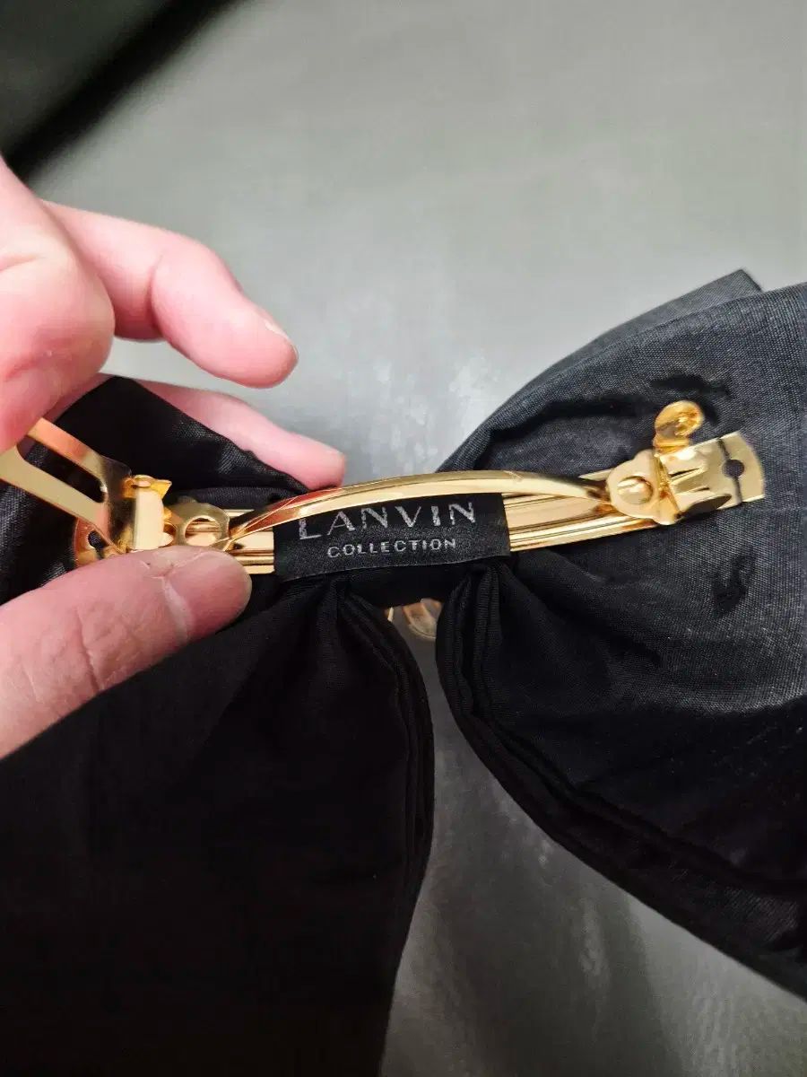 ランバン リボンヘアピン