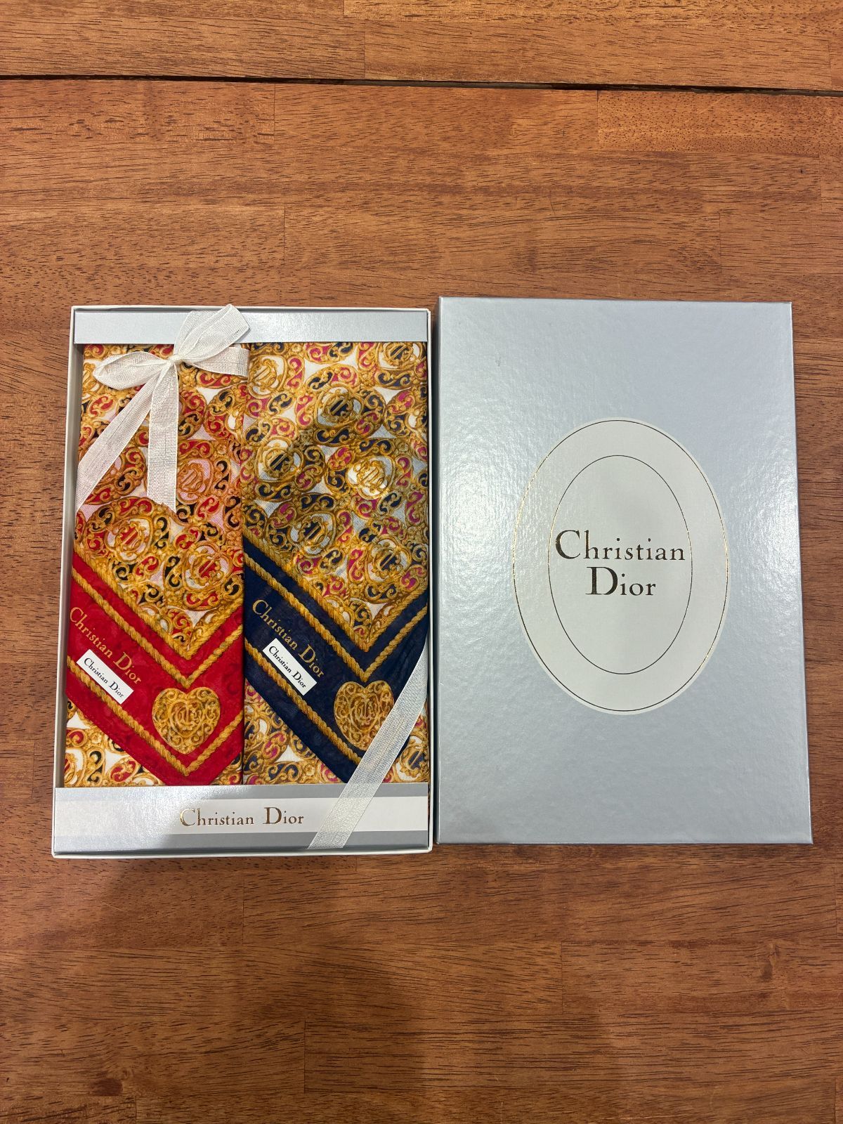 クリスチャンディオール ハンカチセット2枚 B25112442 - メルカリ