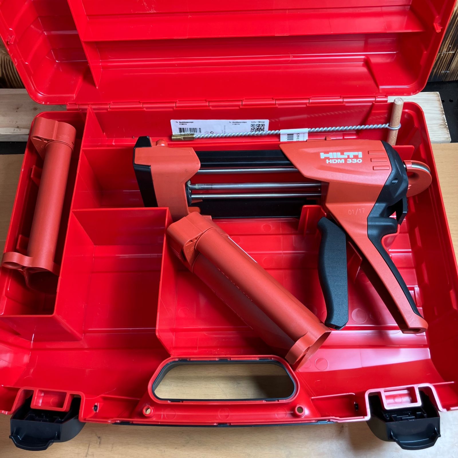 ◇ヒルティ(HILTI) 手動式接着剤ディスペンサー HDM330【越谷店